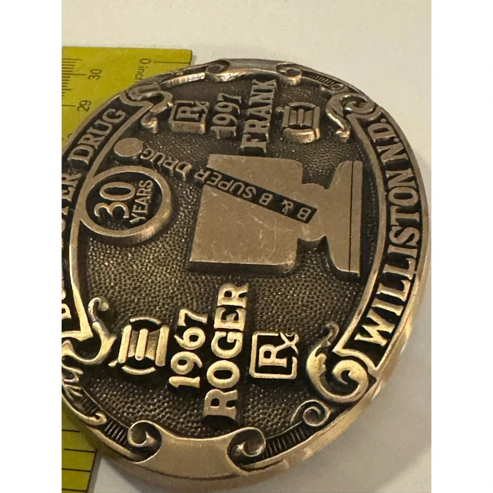 Vintage B&B Super Drug 30‎ Years Williston ND Belt Buckle 1967-1997 Pharmacy